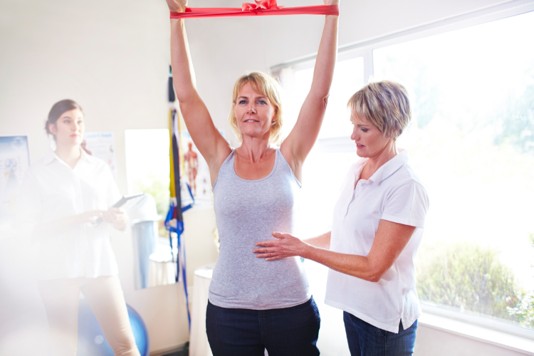 Setting Health Goals That Stick with Guided Physical Therapy Training